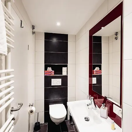 Busche Am Dom Otel 3*