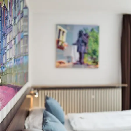 Busche Am Dom Otel 3*