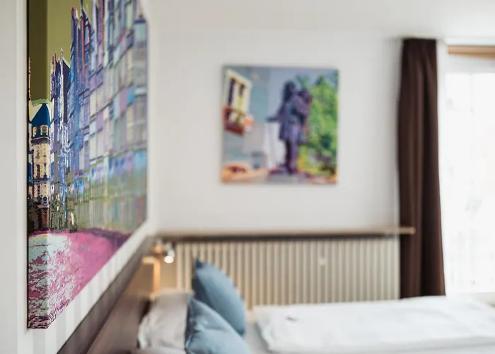 Busche Am Dom ホテル 3*